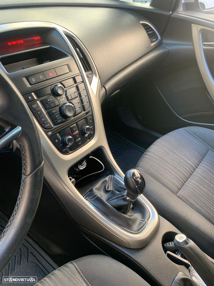 Opel Astra 1.3 CDTi Cosmo - 15