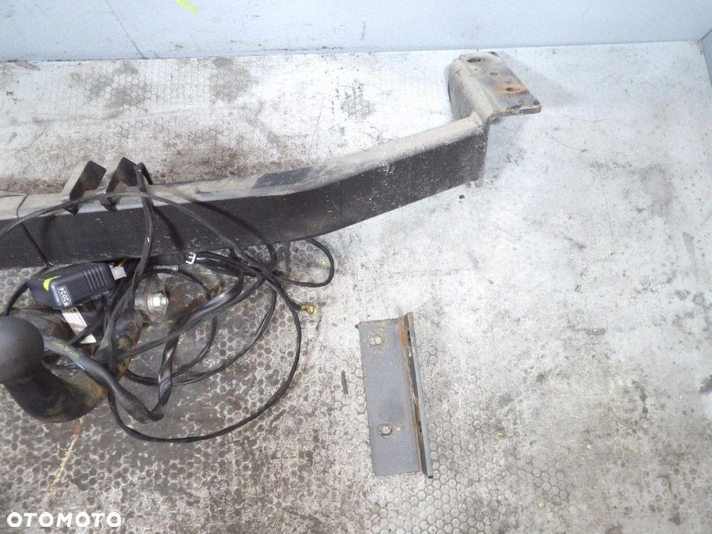 HYUNDAI IX35 LIFT HAK DO PRZYCZEPY E2000-1378 - 4