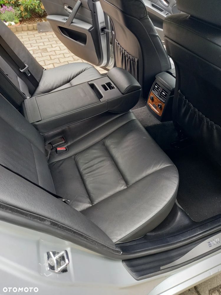 BMW Seria 5 530i - 9