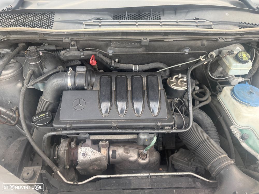 Mercedes-Benz B 180 CDi - 34