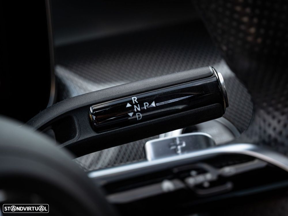 Mercedes-Benz C 300 d AMG Line - 17