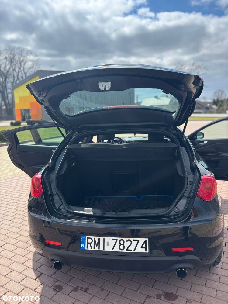 Alfa Romeo Giulietta 2.0 JTDM Distinctive - 10