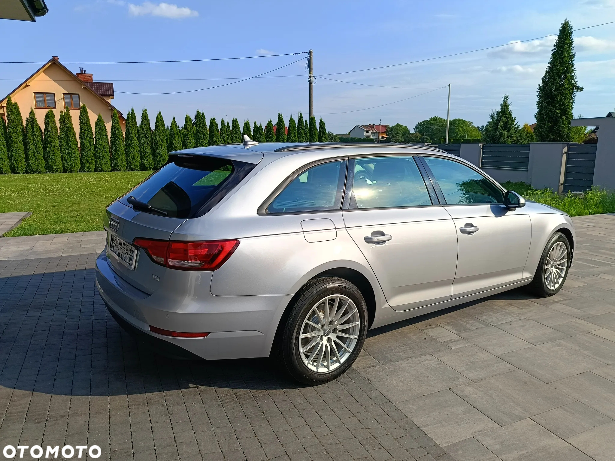 Audi A4 Avant 2.0 TDI e DPF Attraction - 11