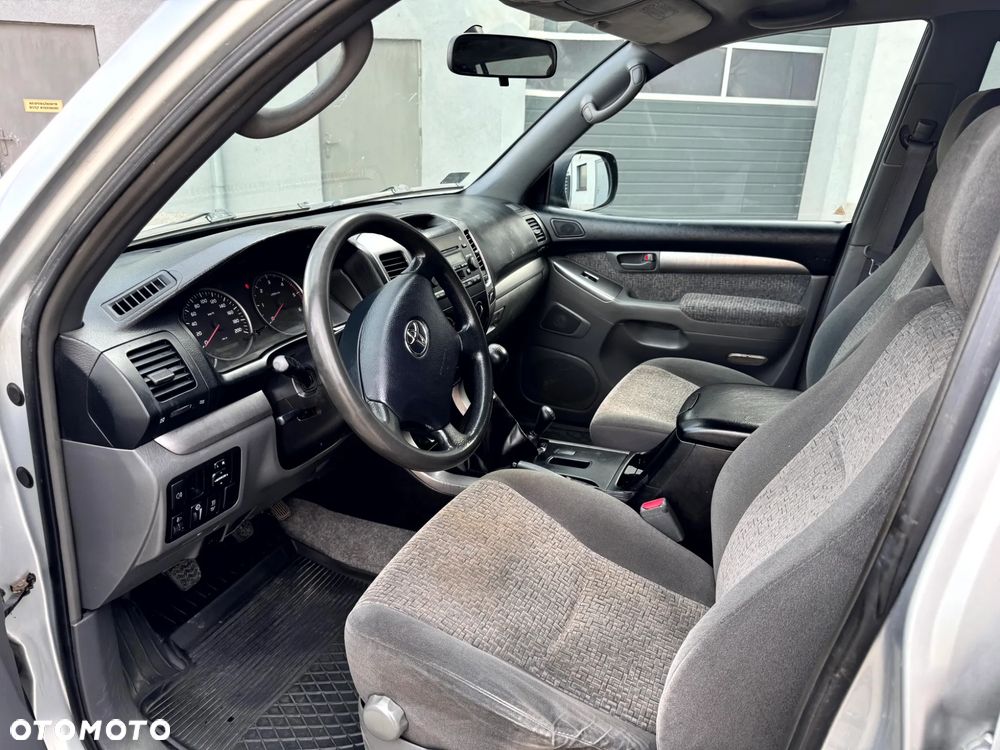 Toyota Land Cruiser 3.0 D Luna - 17
