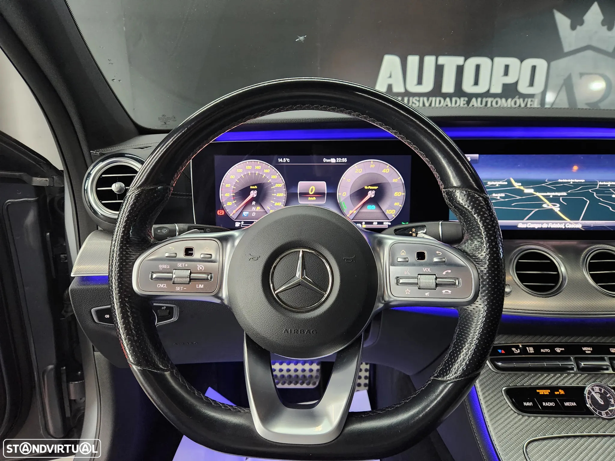 Mercedes-Benz E 300 de AMG Line - 21