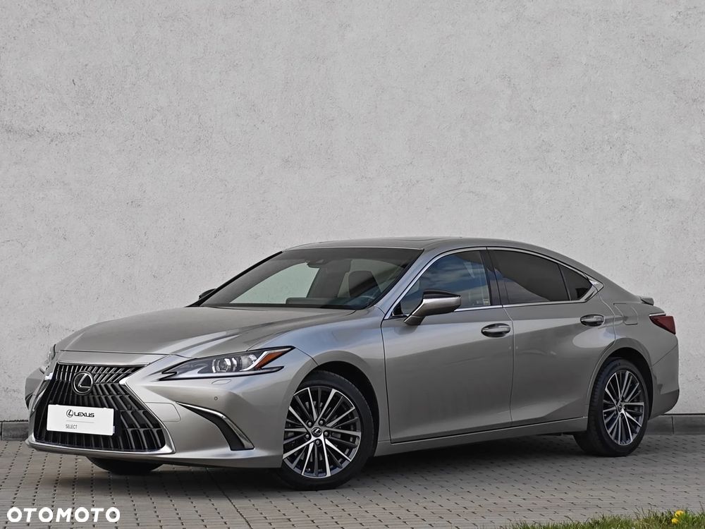 Lexus ES 300h Business Edition - 2