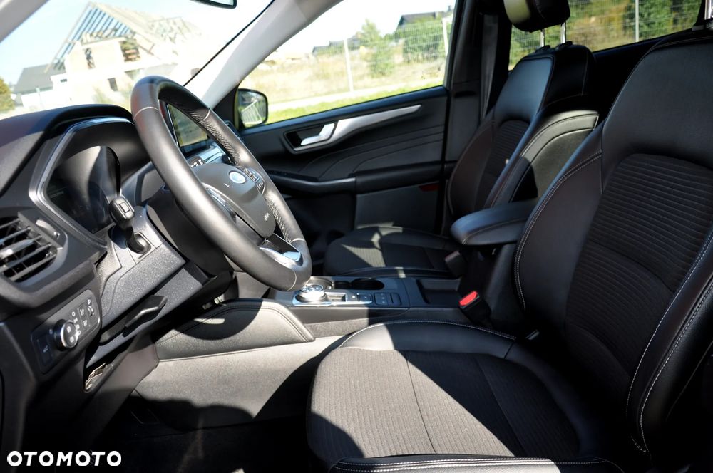 Ford Kuga 2.5 Duratec FHEV 4x4 COOL&CONNECT - 25