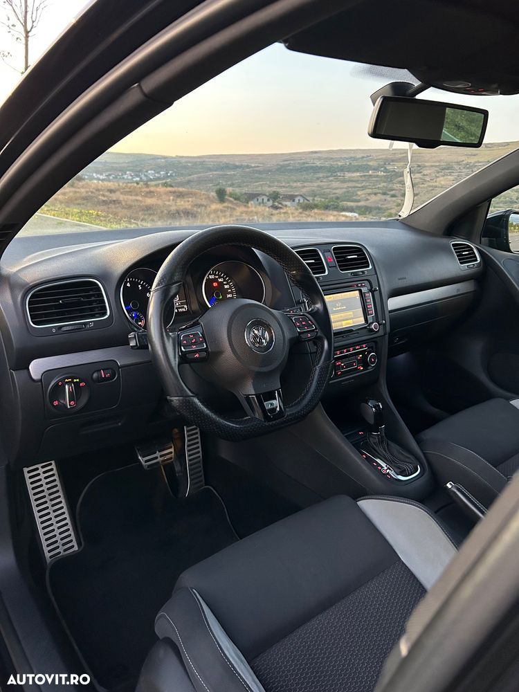 Volkswagen Golf 2.0 R DSG - 9