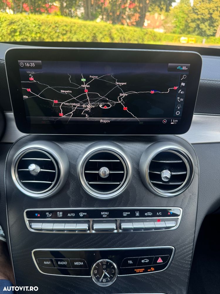Mercedes-Benz C 220 d T 9G-TRONIC AMG Line - 9