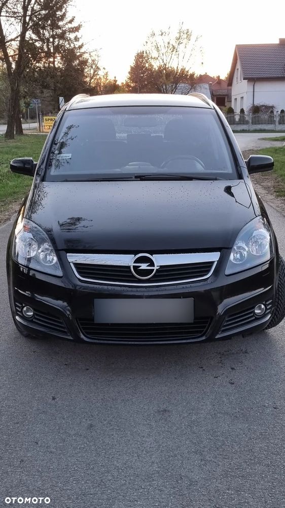 Opel Zafira 1.8 Elegance - 2