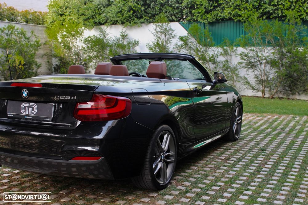 BMW 225 d Cabrio Pack M Auto - 34