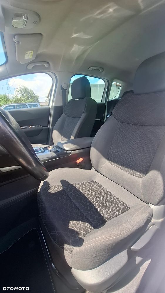 Peugeot 3008 1.6 BlueHDi Active S&S EAT6 - 14