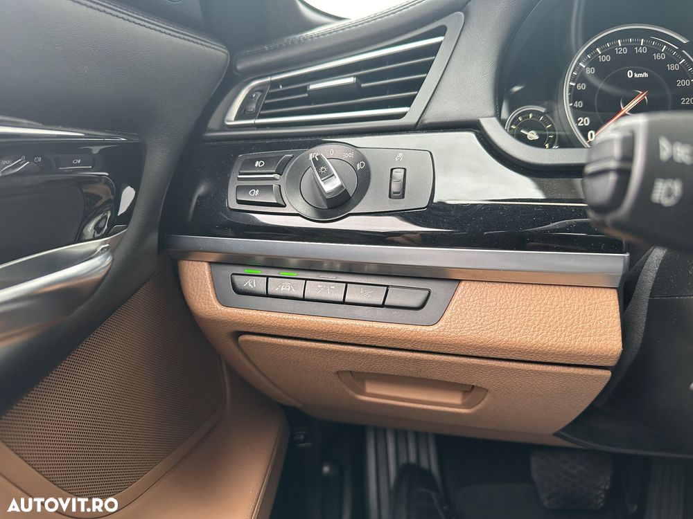 BMW Seria 7 730d xDrive - 7