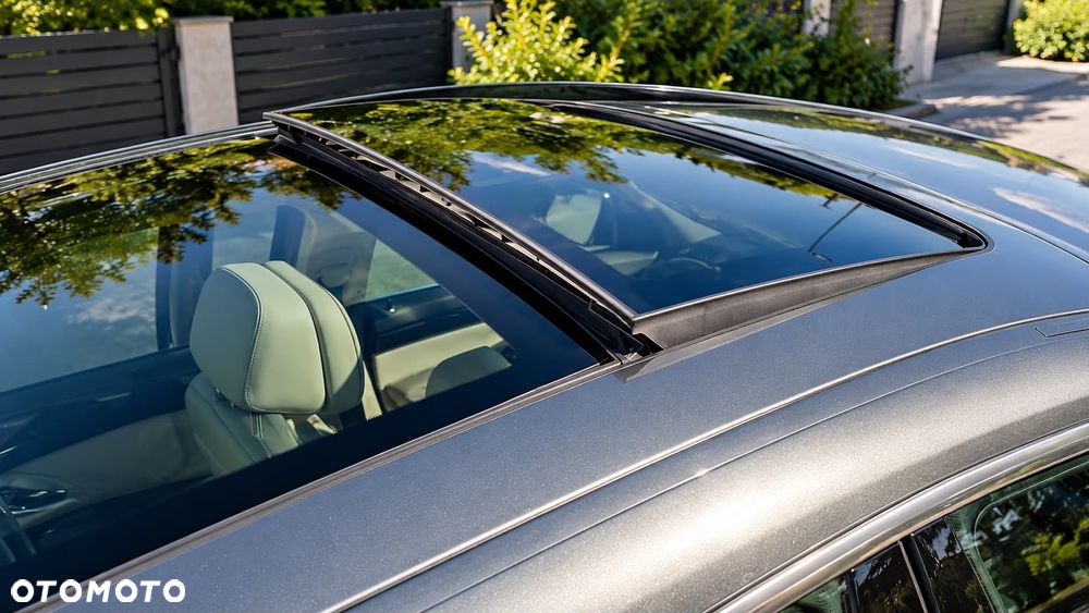 BMW 5GT 550i Luxury Line - 6