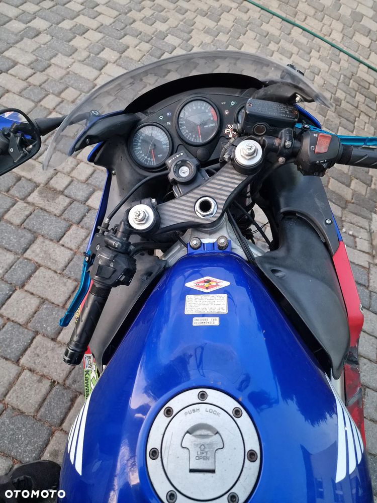 Honda CBR - 2