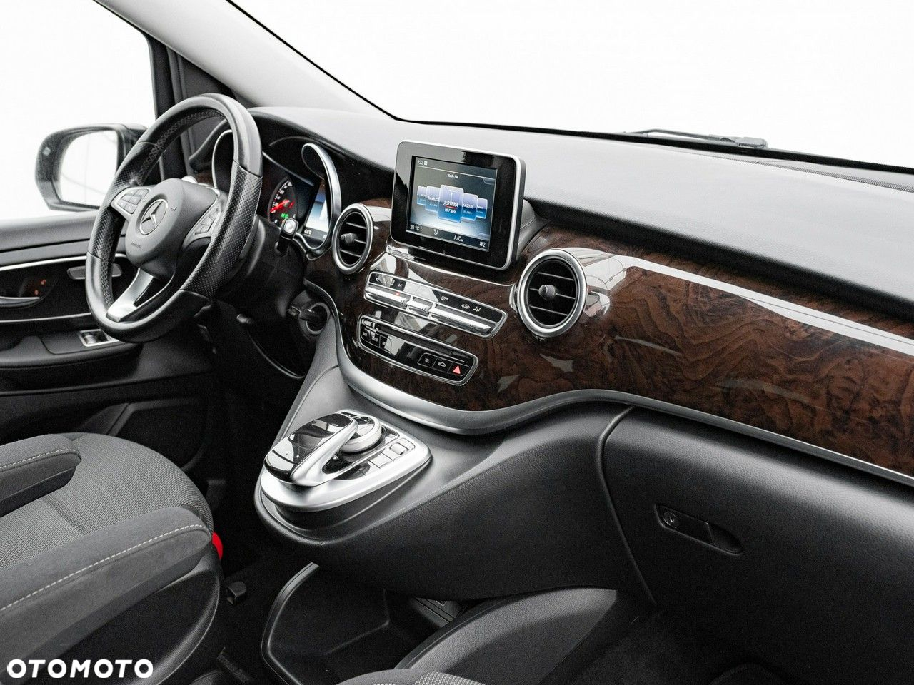 Mercedes-Benz Klasa V 250 (BlueTEC) d 7G-Tronic (d³ugi) - 30