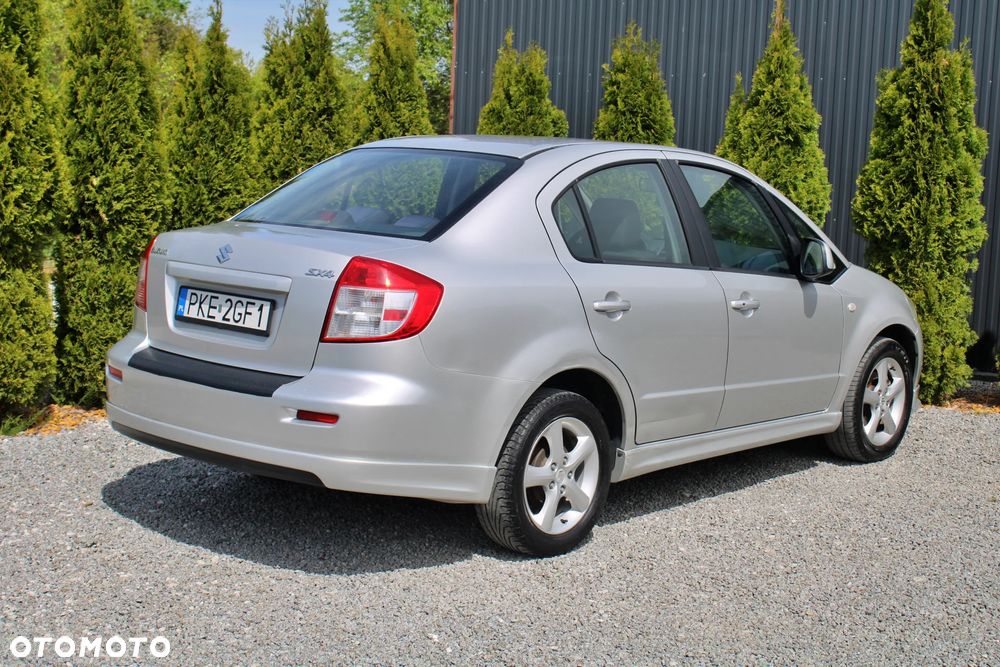 Suzuki SX4 1.6 Premium Outdoor - 15