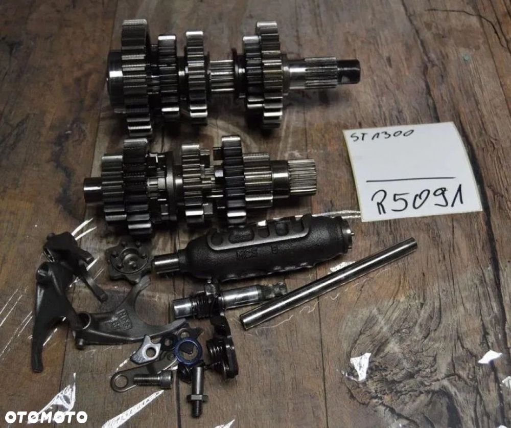 Skrzynia biegów wybierak wodzik Honda ST1300 Pan European - 1