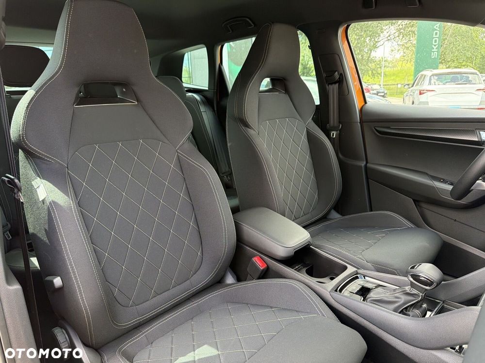 Skoda Karoq 1.5 TSI ACT Sportline DSG - 19