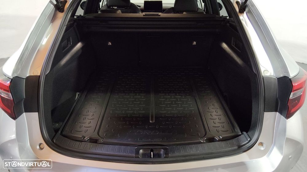 Toyota Corolla Touring Sports 1.8 Hybrid Comfort Plus - 11