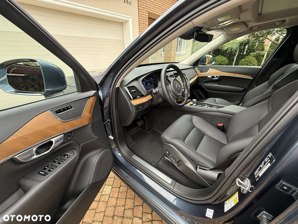 Volvo XC 90 B5 B AWD Plus Bright 7os - 19