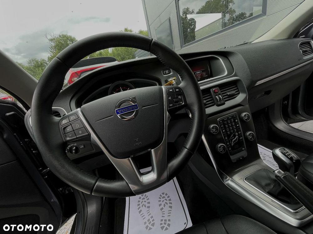 Volvo V40 Cross Country D3 Momentum - 30