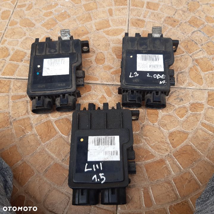 Laguna III moduł napięcia akumulatora 243800002R - 1