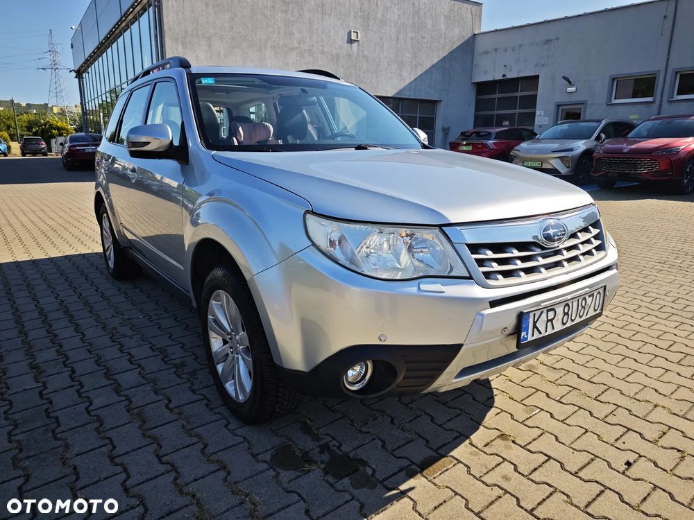 Subaru Forester 2.0i Platinum - 3