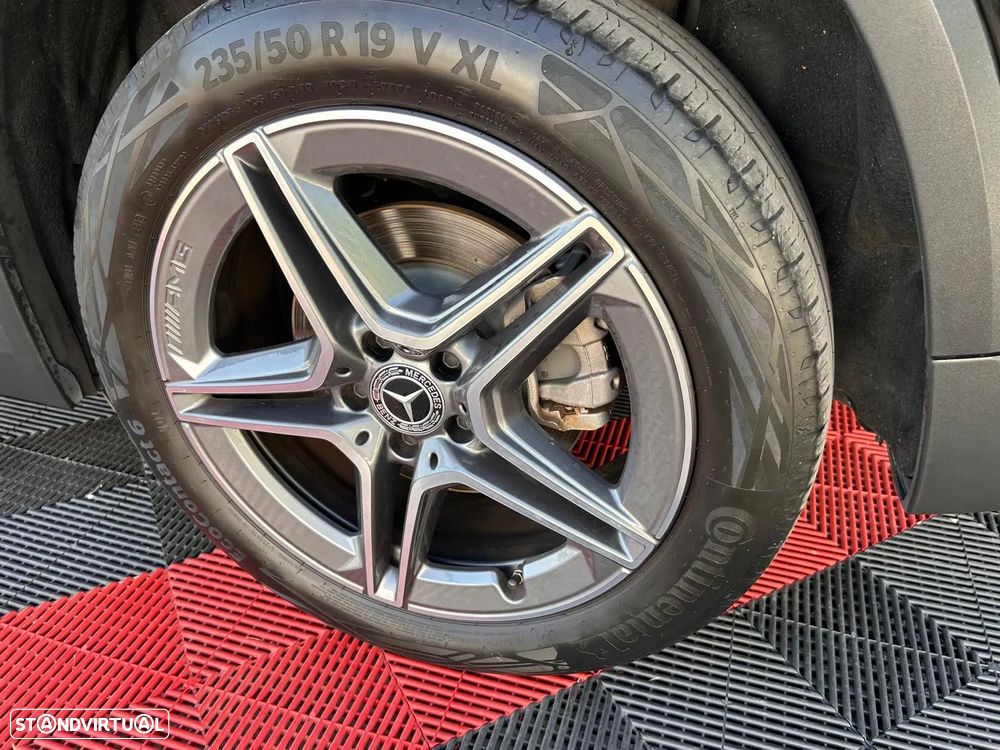 Mercedes-Benz GLA 250 e AMG Line - 21