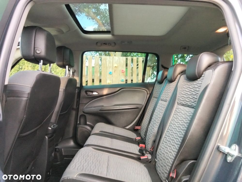 Opel Zafira 1.6 CDTI Cosmo - 7