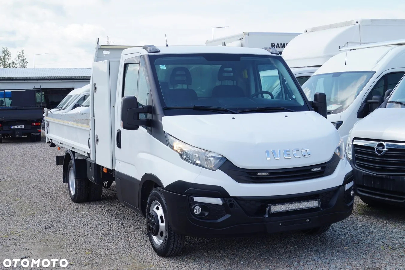 Iveco Daily - 18