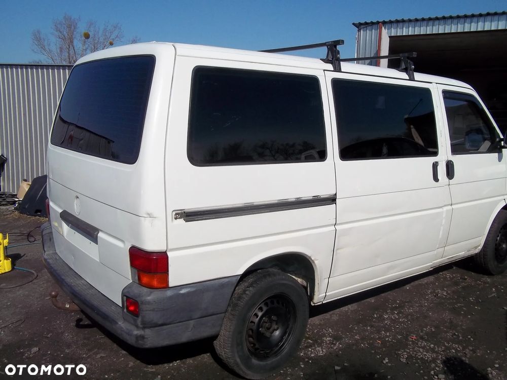 Volkswagen Transporter - 3