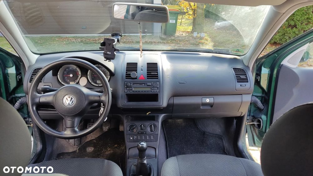 Volkswagen Polo - 16