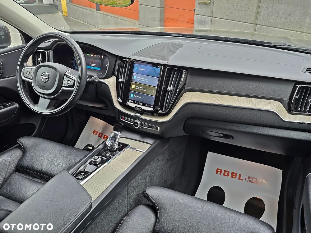 Volvo XC 60 B4 D Geartronic Inscription - 19