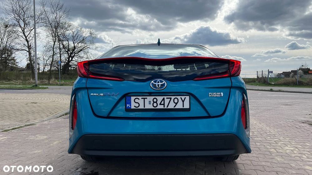 Toyota Prius Plug-in 1.8 Hybrid Prestige - 8