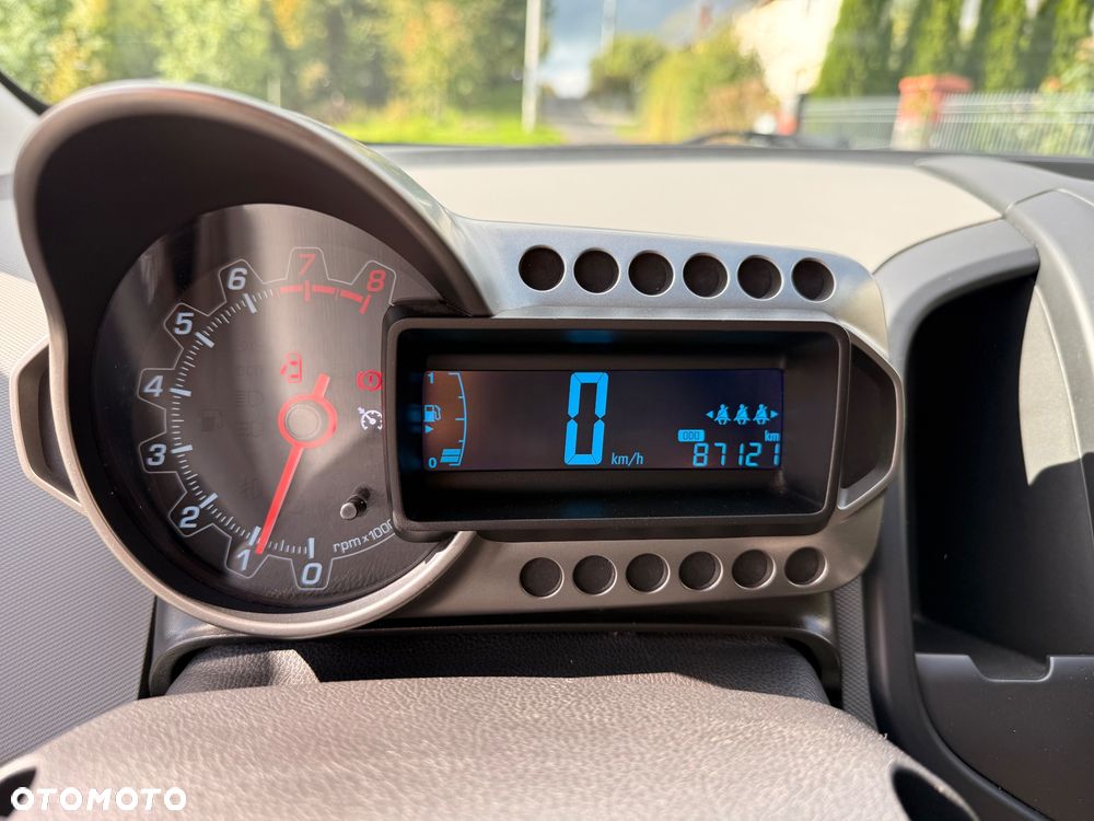 Chevrolet Aveo 1.2 LS - 14