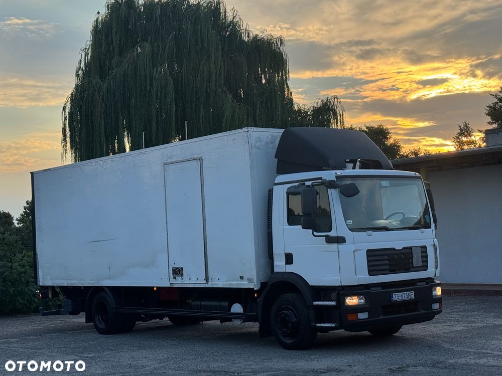 MAN TGM 15.240 - 21