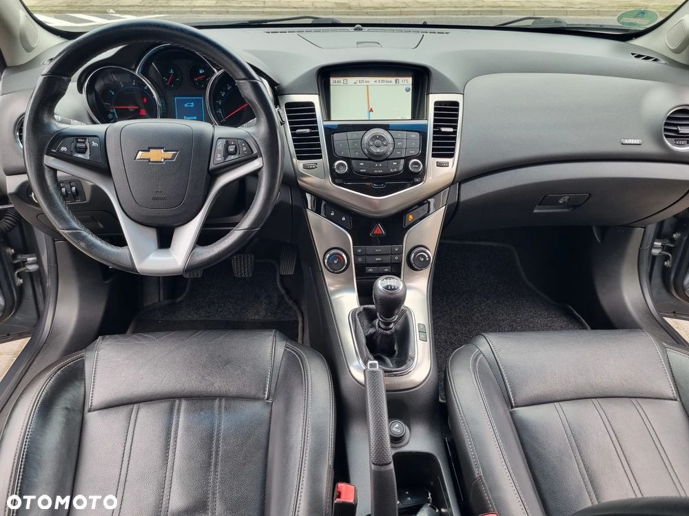 Chevrolet Cruze 1.4T LTZ - 18