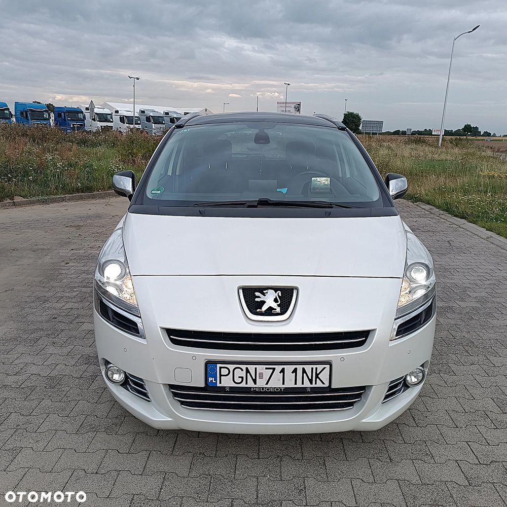 Peugeot 5008 2.0 HDi Premium + - 11