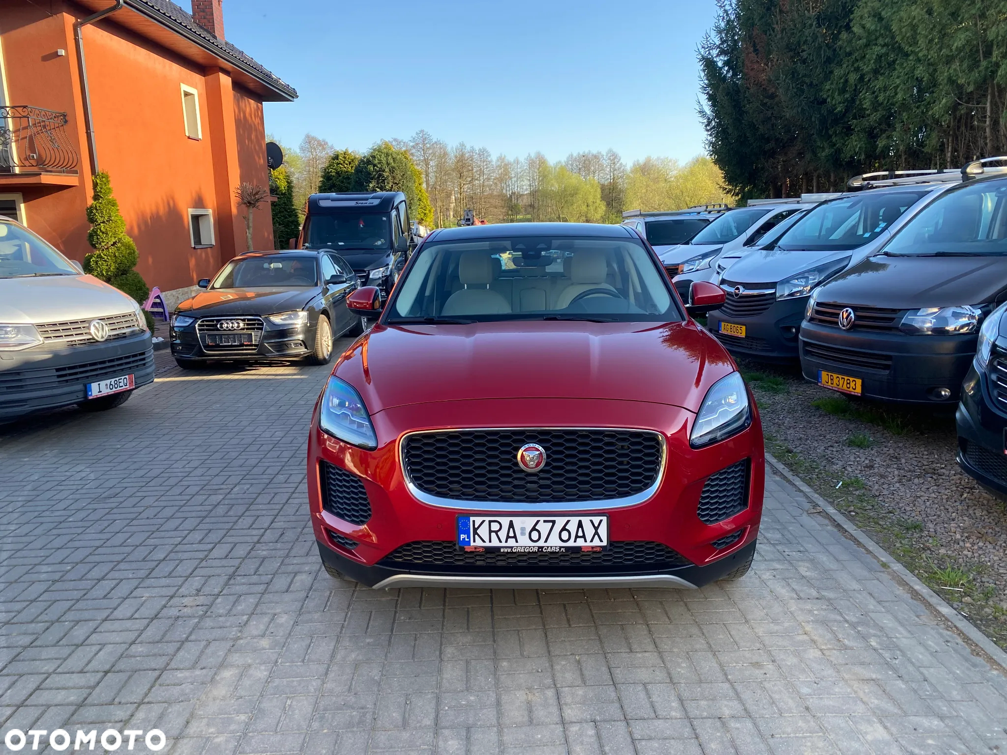 Jaguar E-Pace 2.0 i4D AWD R-Dynamic S - 2
