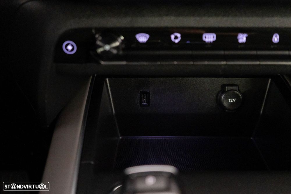 Citroën C5 Aircross 1.6 Hybrid Shine e-EAT8 - 24