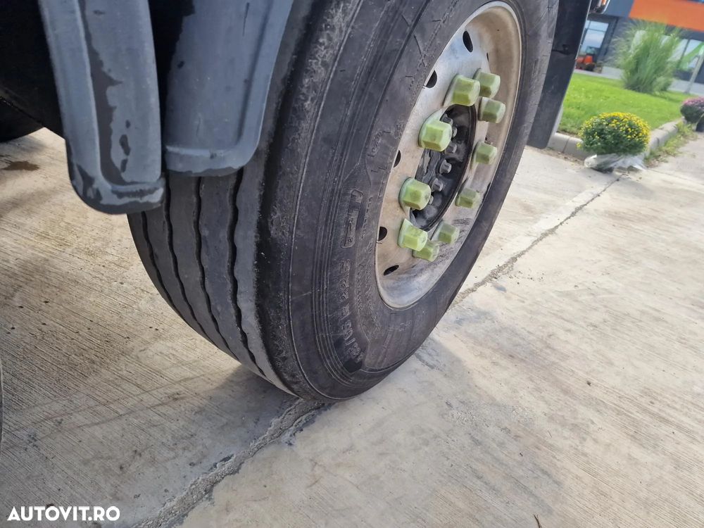 Schmitz Cargobull SKI BASCULABILA de 28mc, PRELATA RABATABILA electric, jante ALUMINIU, AXA LIFTABILA, picioare sprijin, HARDOX, Posibilitate leasing 4 ani, anvelope 385/65R22,5 70% -OK, STARE FOARTE BUNA-PROMOTIE 22.900 EUR+Tva - 22