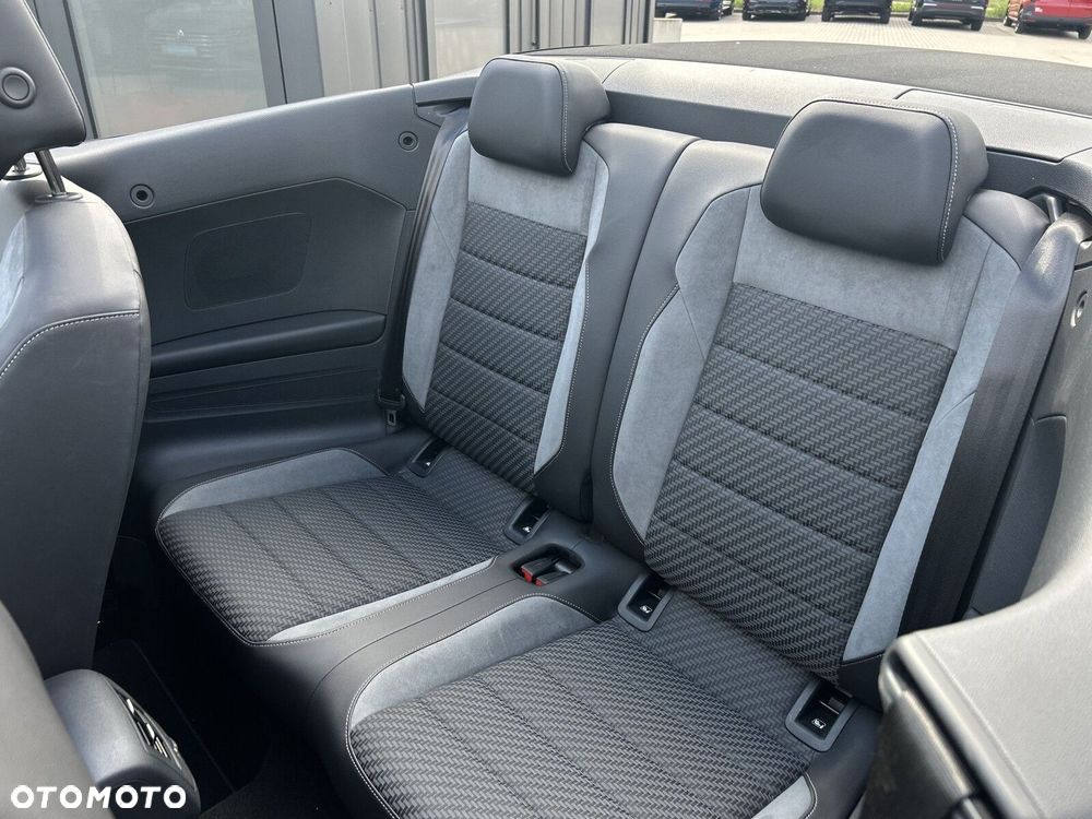 Volkswagen T-Roc 1.5 TSI R-Line DSG - 21