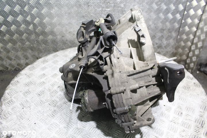 SKRZYNIA BIEGÓW RENAULT MEGANE III 1.5DCI TL4A045 - 2