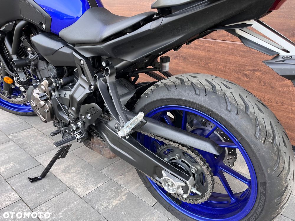 Yamaha MT - 8