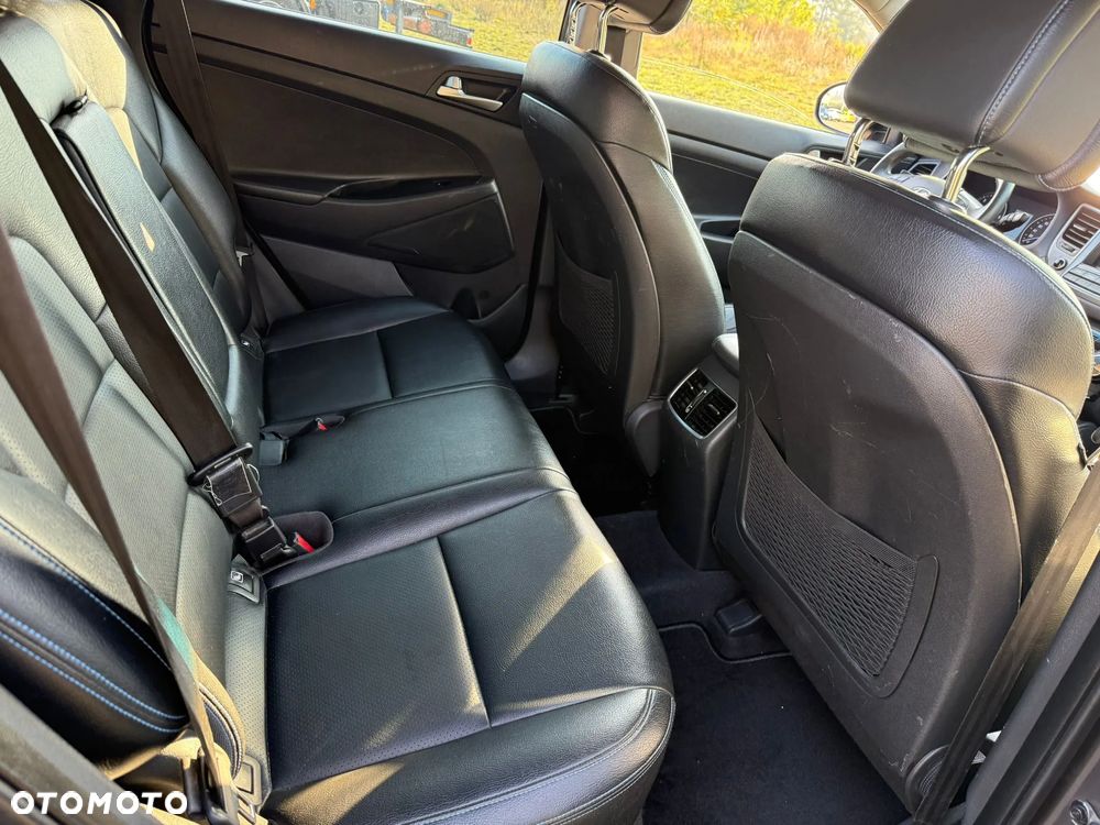 Hyundai Tucson blue 1.7 CRDi 2WD Style - 27