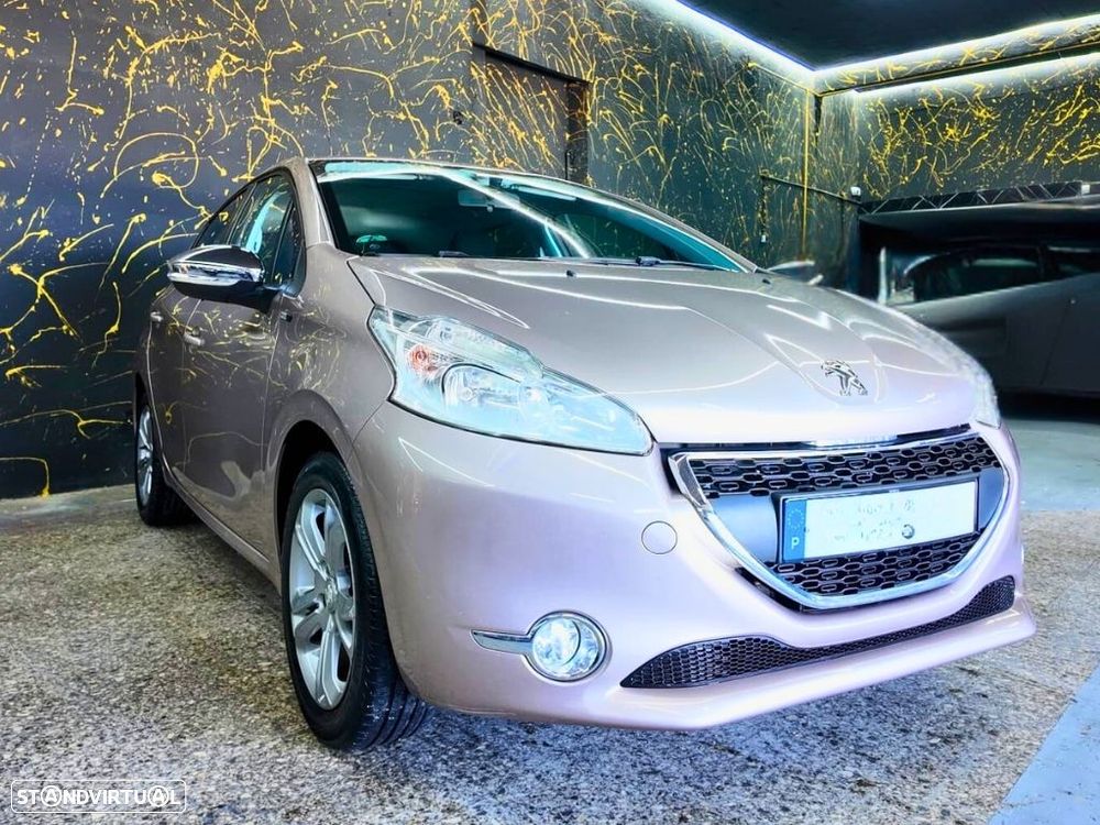 Peugeot 208 1.6 BlueHDi Style - 3