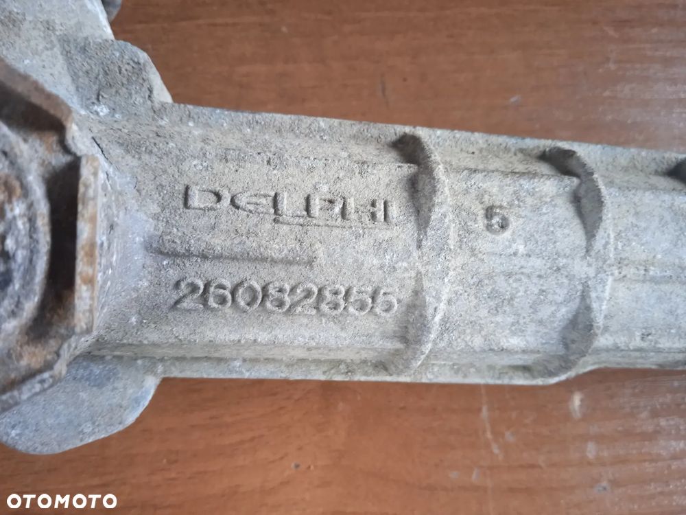 MAGLOWNICA	Opel Corsa C	26082855 - 4