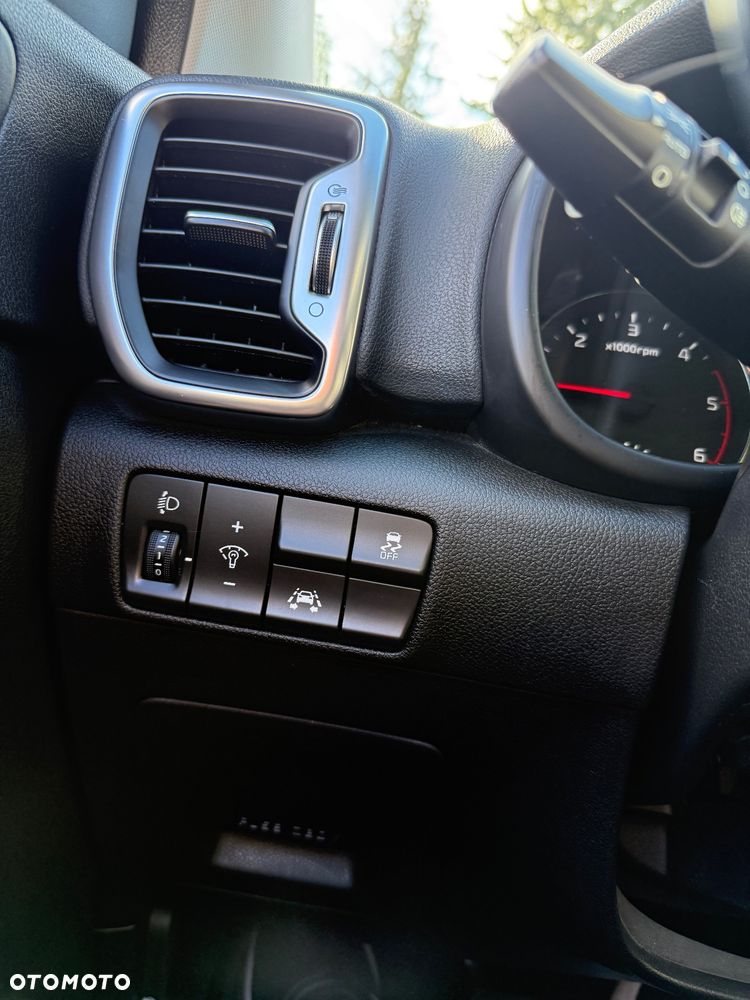 Kia Sportage 1.7 CRDI Business Line L 2WD - 10