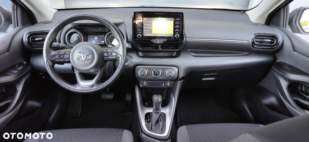 Toyota Yaris ver-1-5-comfort-cvt - 9